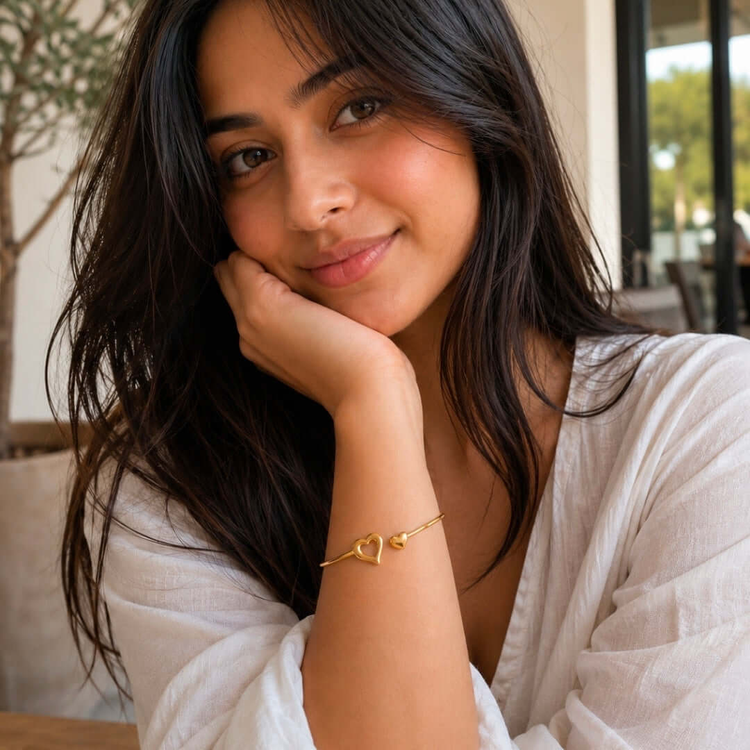 Lizzy Heart Cuff - Gold Heart Bracelet - Zoha Los Angeles
