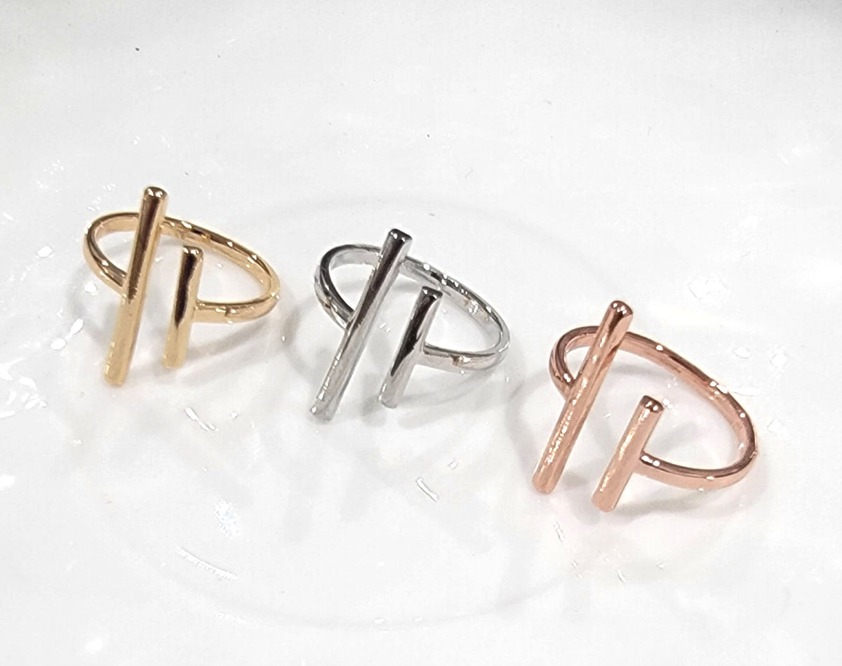 Nura Ring | Adjustable Dainty Ring