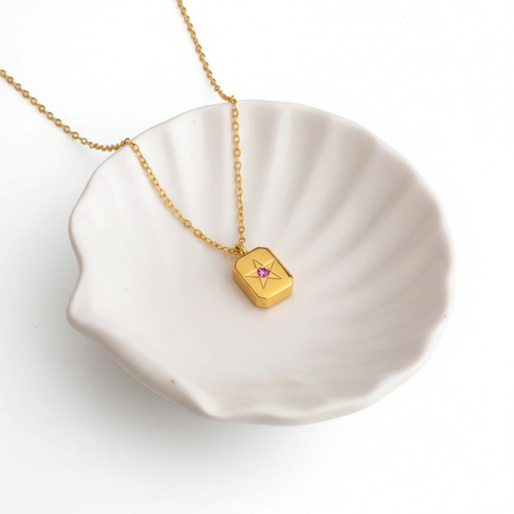 Aisha Pendant Necklace | Gold Pendant Necklace
