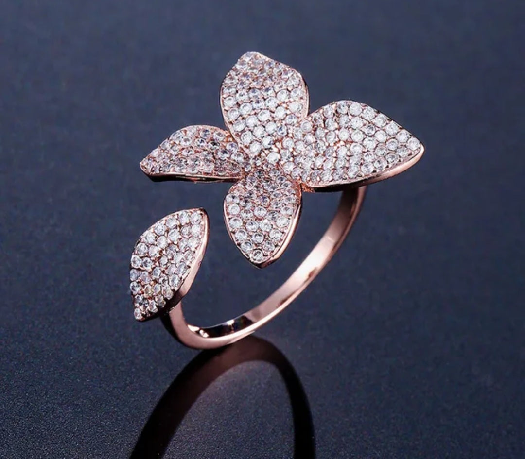 Lamaz Flower Ring – Adjustable 14k Gold Plated Petal Ring in rose Gold | Zoha Los Angeles