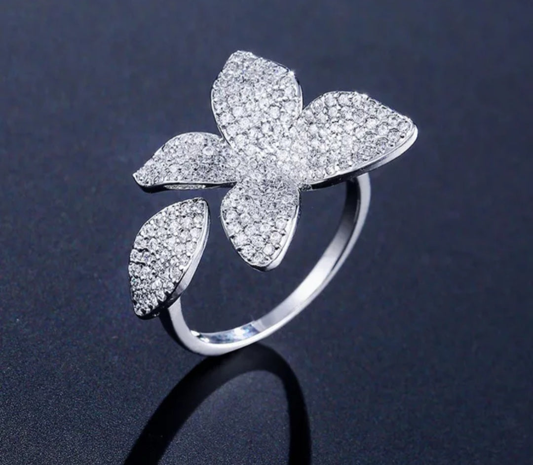 Lamaz Flower Ring – Adjustable 14k Gold Plated Petal Ring in silver | Zoha Los Angeles