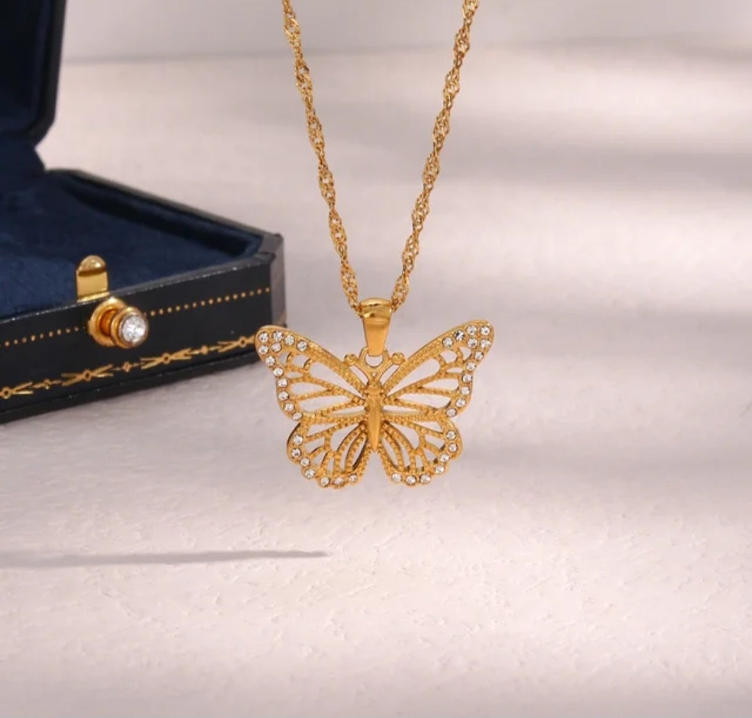 KARINA Butterfly Necklace - Zoha Los Angeles