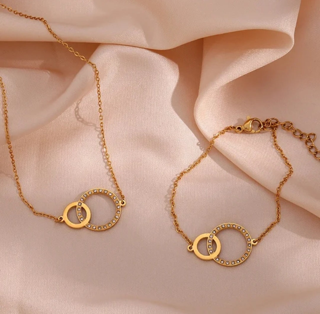 EMMY Circle Necklace - Zoha Los Angeles