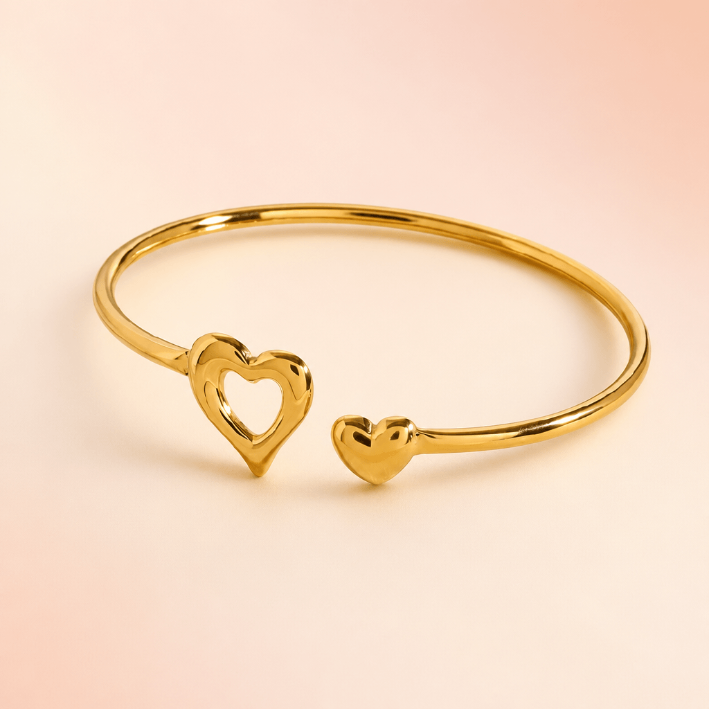 Lizzy Heart Cuff - Gold Heart Bracelet - Zoha Los Angeles